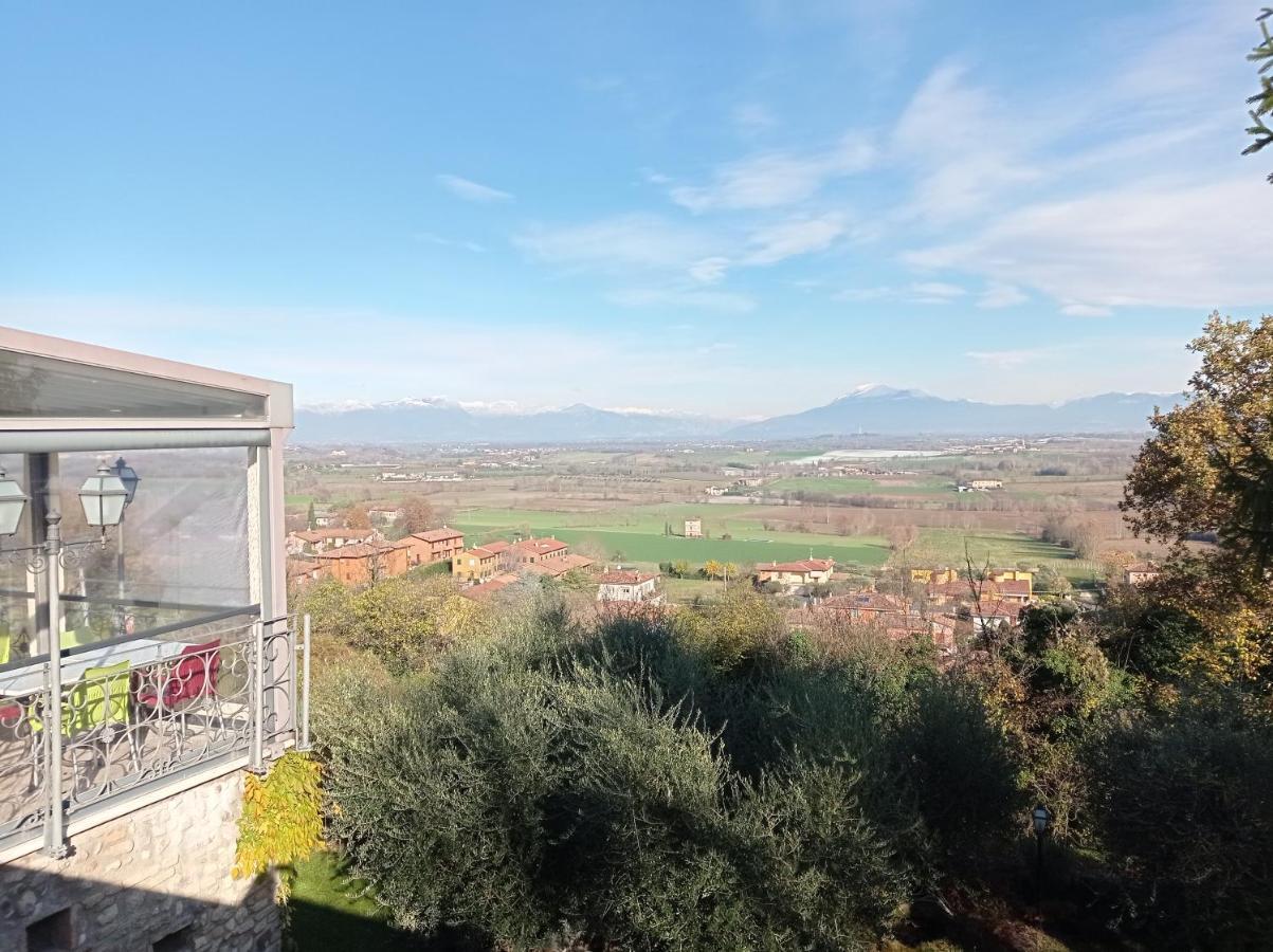 Dall Ingles Bed & Breakfast Cavriana Bagian luar foto