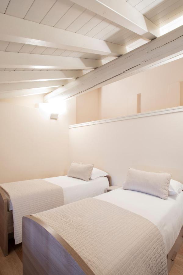 Dall Ingles Bed & Breakfast Cavriana Bagian luar foto